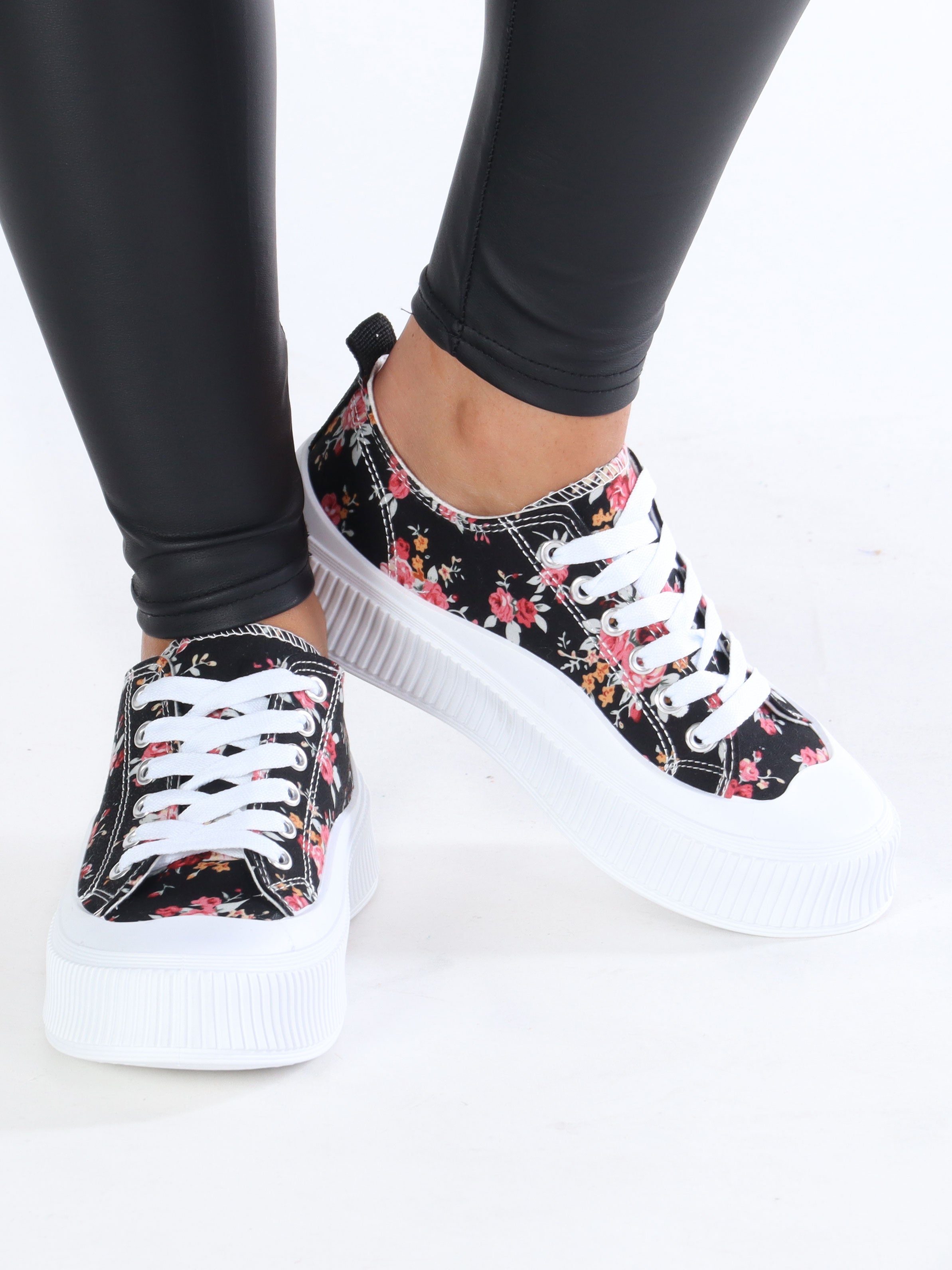 Melina - Sneakers med blomsterprint og bred hvid sål